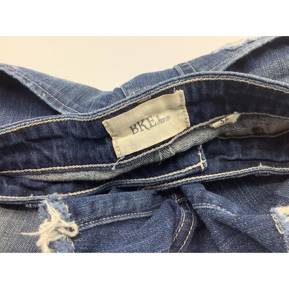 BKE Stella Distressed Denim Cut Off Shorts Size 32 Frayed Hem - Picture 2 of 4